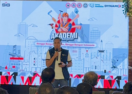 SIG Dorong Peningkatan Kompetensi SDM Konstruksi Lewat Pelatihan dan Sertifikasi Tukang Bangunan, Raih Rekor MURI